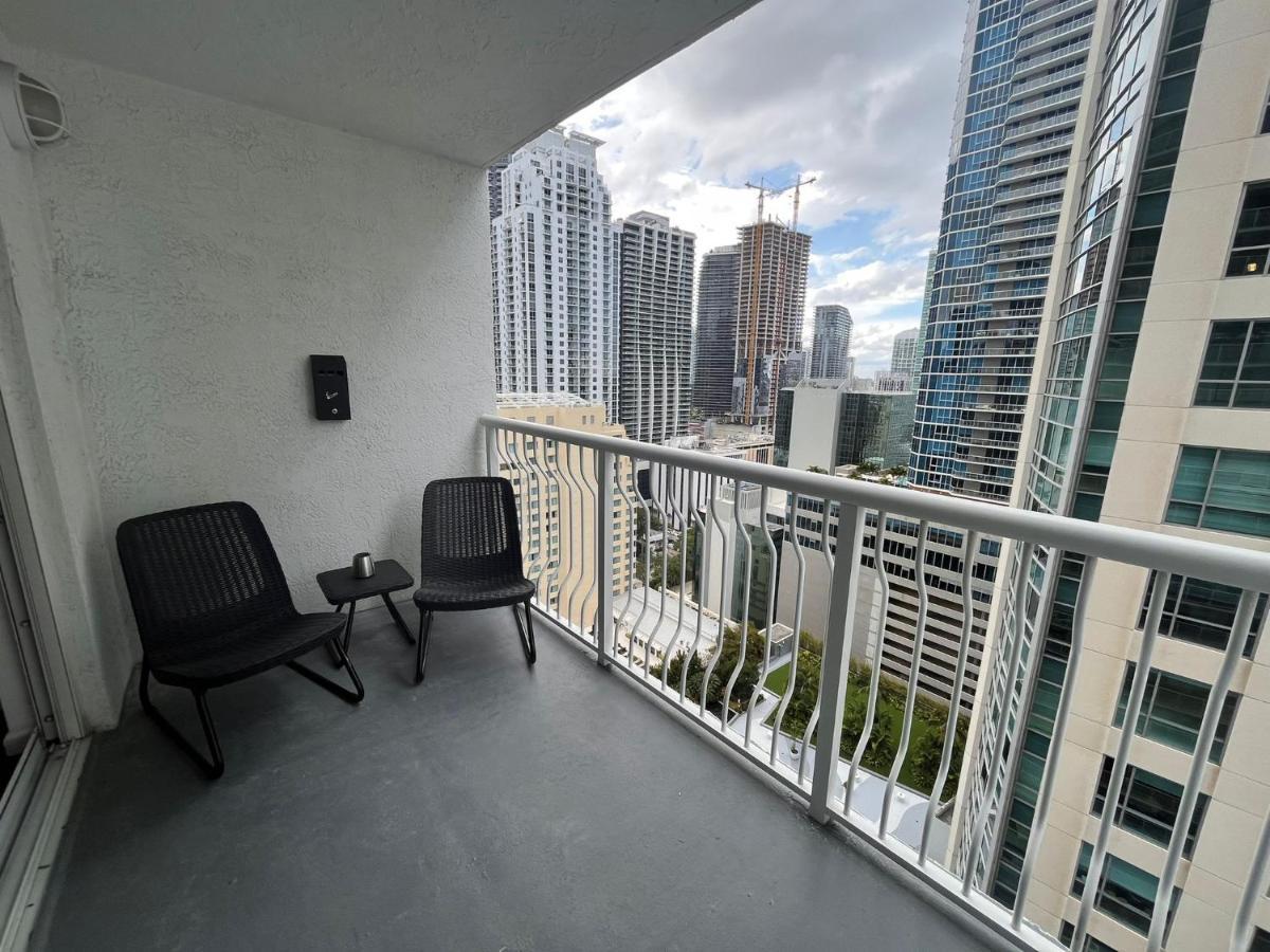 Studios In Brickell With Pool, Gym, Free Parking And Game Room Miami Ngoại thất bức ảnh