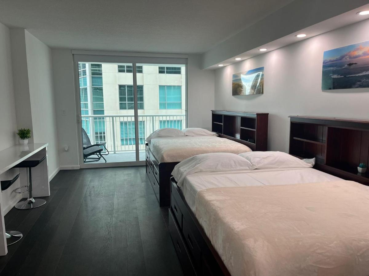 Studios In Brickell With Pool, Gym, Free Parking And Game Room Miami Ngoại thất bức ảnh