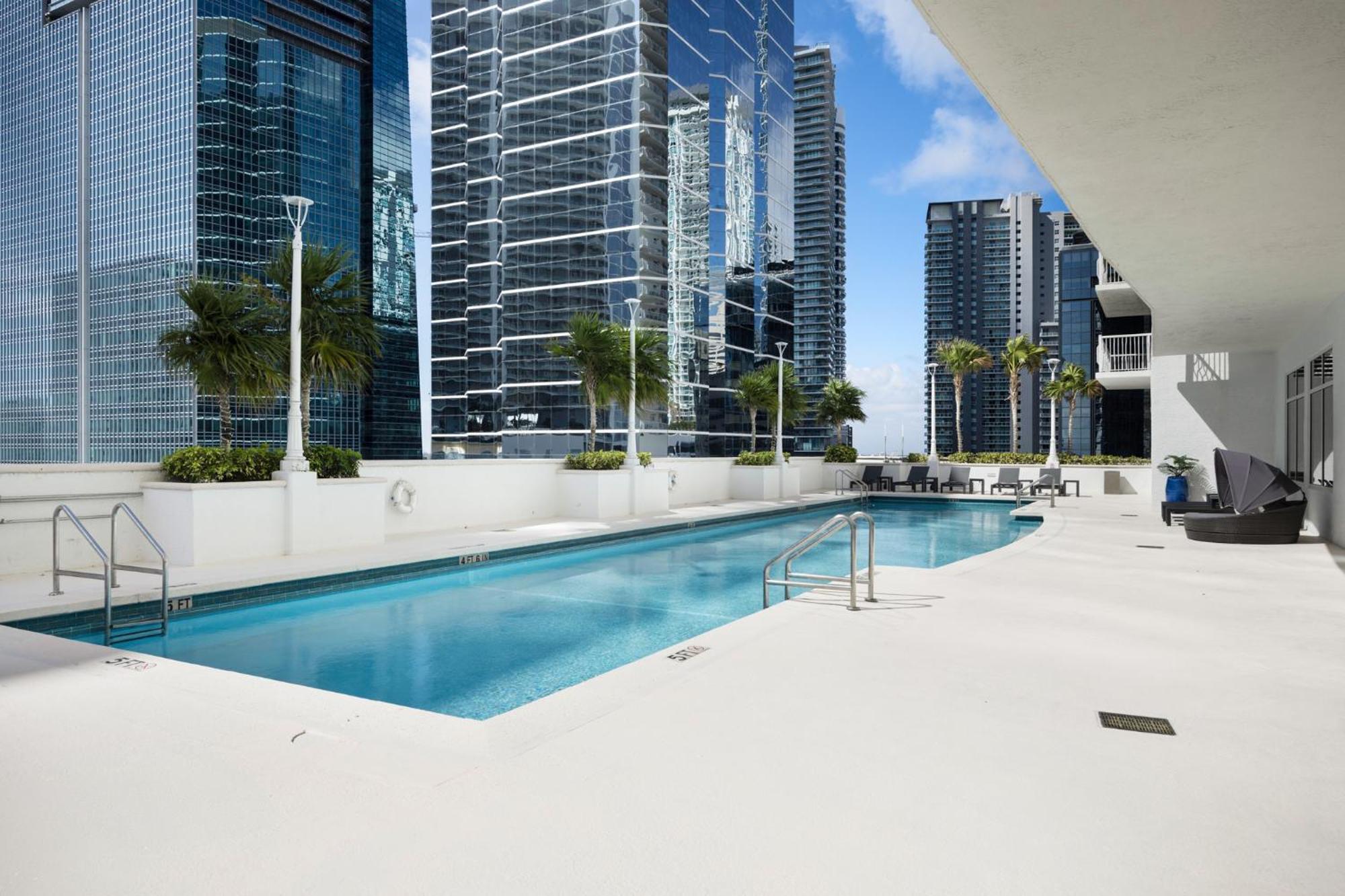 Studios In Brickell With Pool, Gym, Free Parking And Game Room Miami Ngoại thất bức ảnh